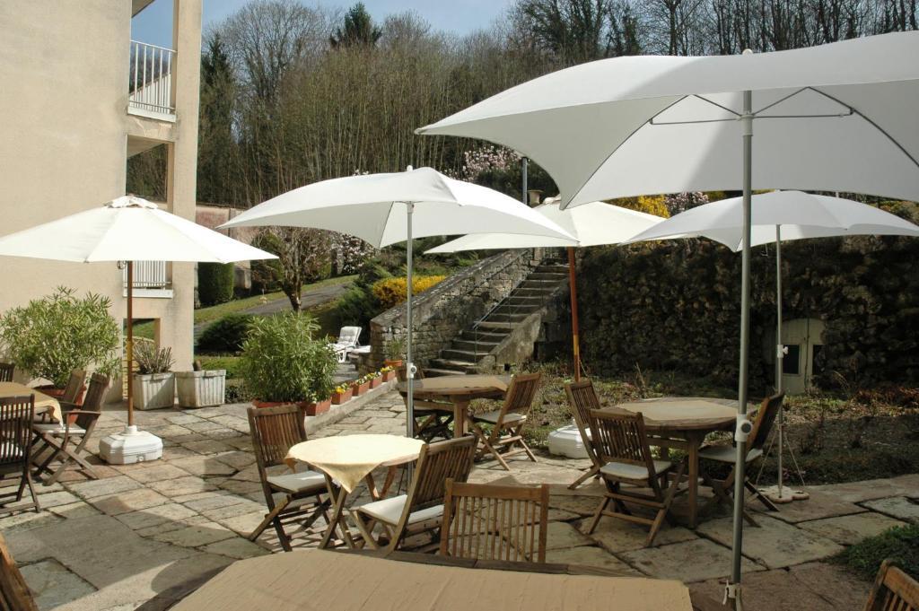 Hotel Et Studios D'Orfeuil Bourbonne-les-Bains Exteriér fotografie
