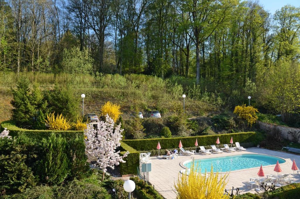 Hotel Et Studios D'Orfeuil Bourbonne-les-Bains Pokoj fotografie