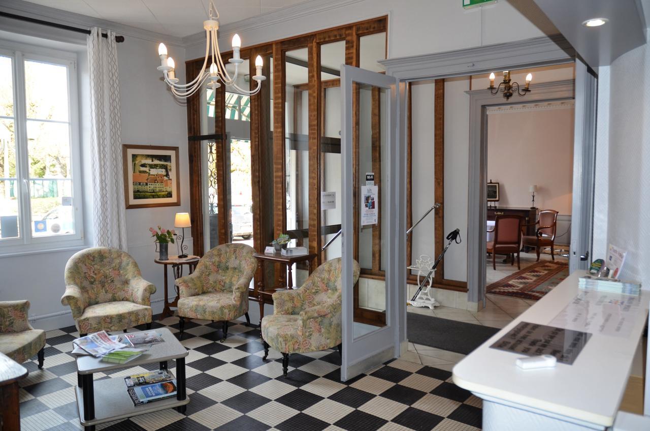 Hotel Et Studios D'Orfeuil Bourbonne-les-Bains Exteriér fotografie