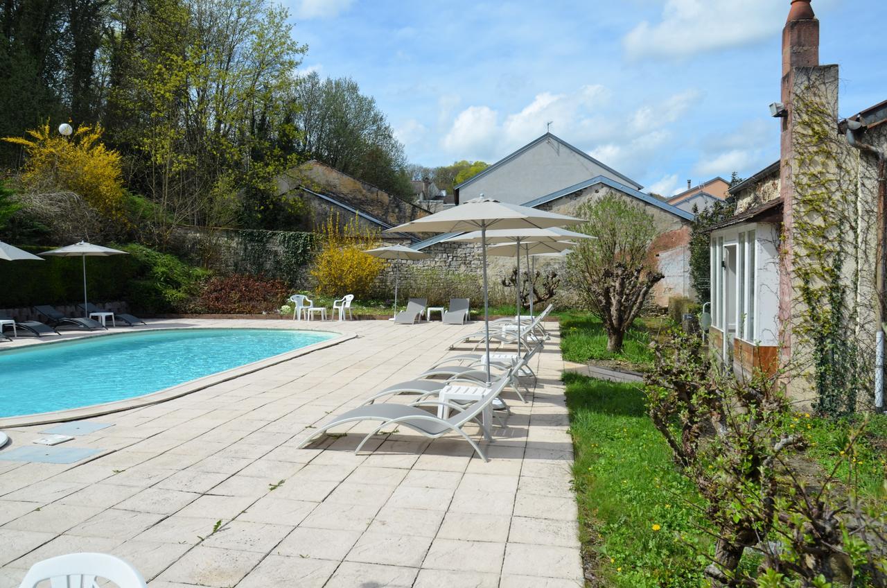 Hotel Et Studios D'Orfeuil Bourbonne-les-Bains Exteriér fotografie